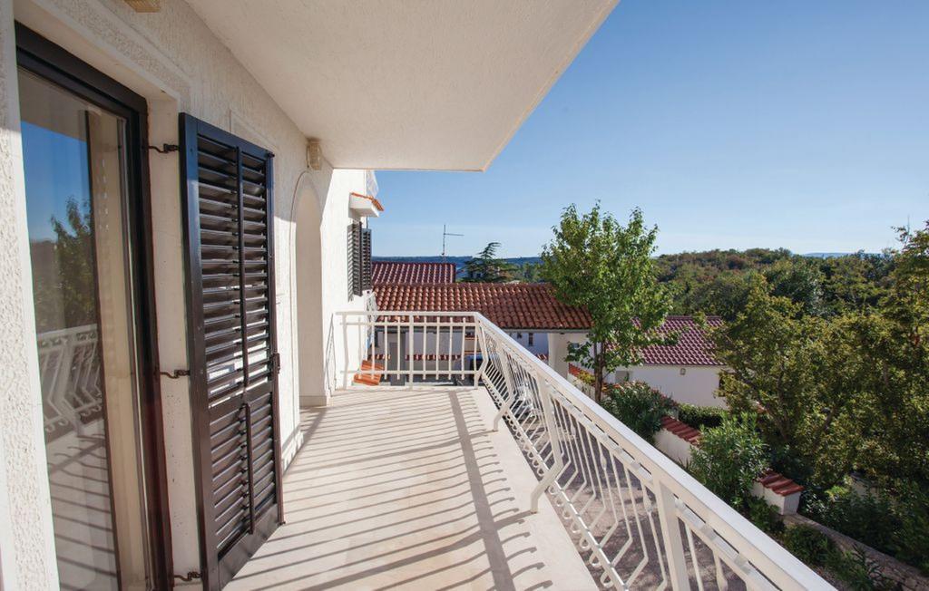 Ava Apartments Omišalj Buitenkant foto