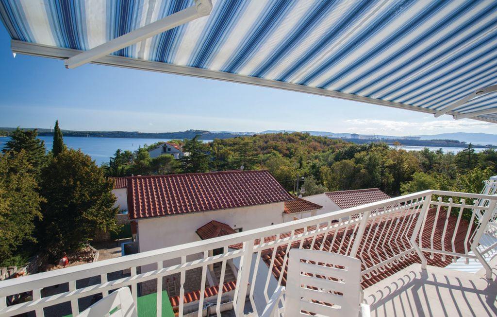 Ava Apartments Omišalj Buitenkant foto